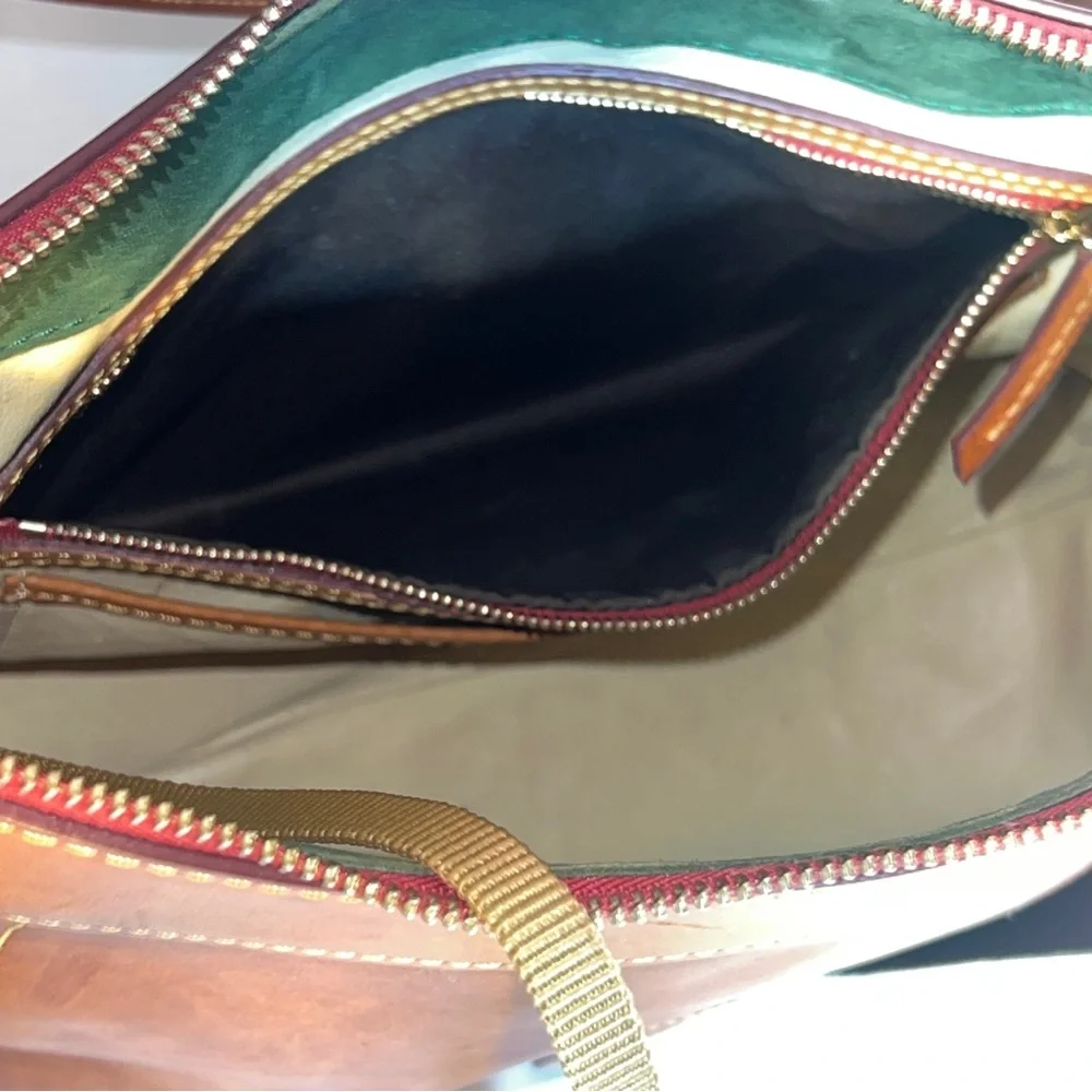 Vintage Dooney & Bourke 1975 Tan Leather Hobo Bag     RARE! - Picture 13 of 16